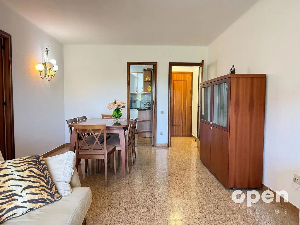 Söögituba - Apartment with Balcony and Terrace in Diagonal Mar