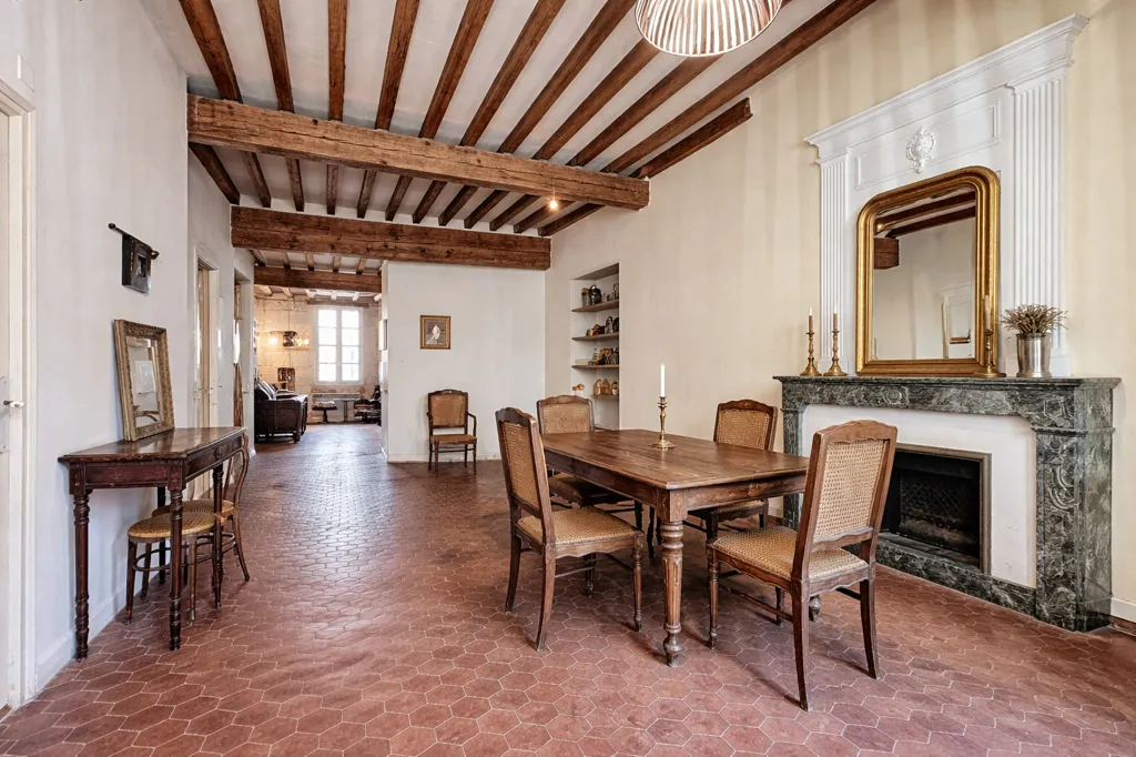 Salle à manger - Appartement de Charme Provençal à Avignon Intra-Muros