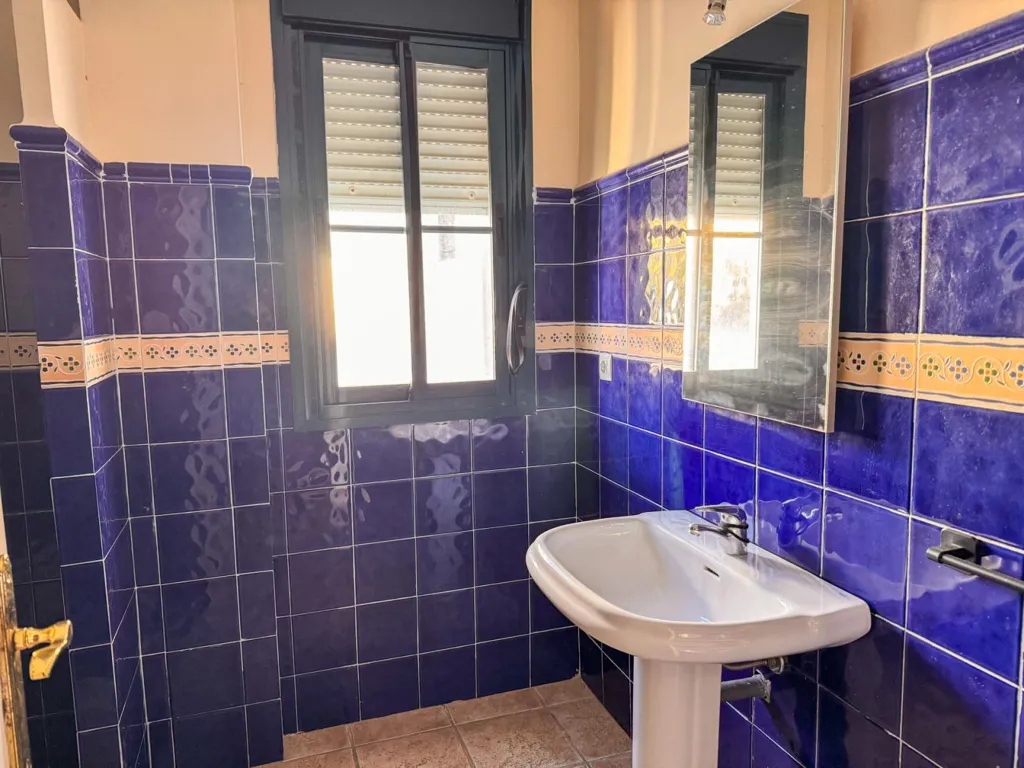Salles de bain - Penthouse with Sea Views in La Alcaidesa