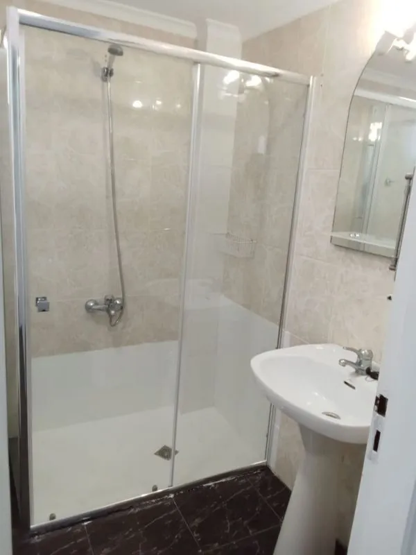 Salles de bain - 1-Bedroom Apartment with Pool in San Agustín