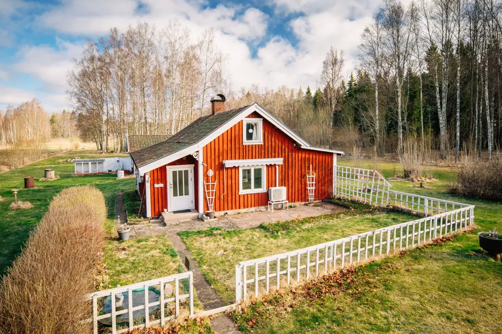 Vue aérienne - Country House with Large Plot in Uggletorp
