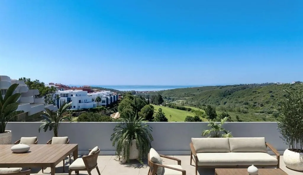 Terrass - Apartment with Pool and Terrace in Casares