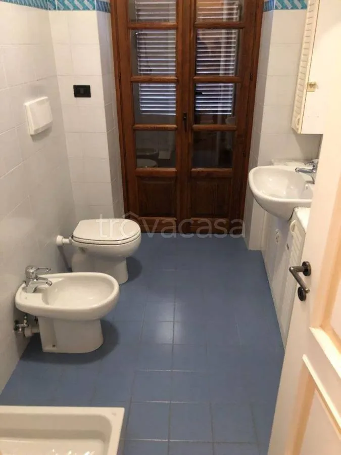 Bathrooms - Historic Villa with Panoramic View in Costigliole Saluzzo