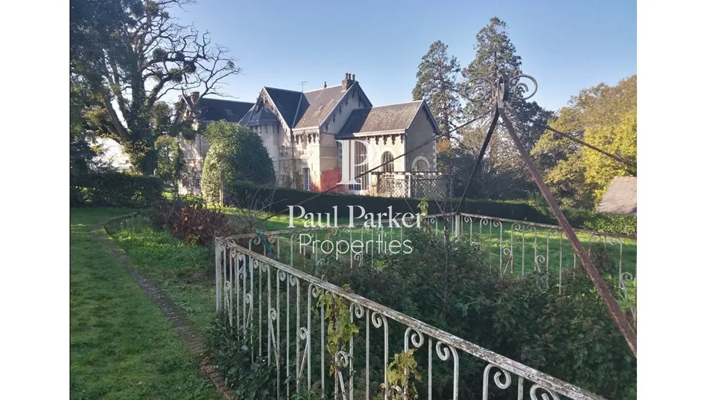 Aed - 1850 Manor with Tennis in Guipry Messac