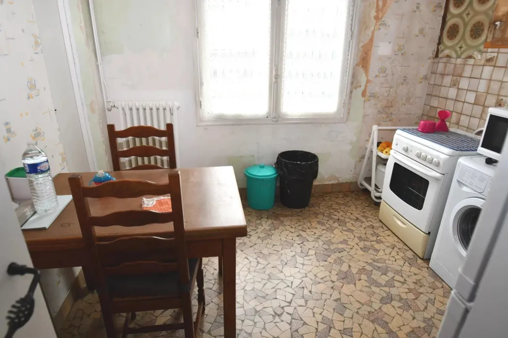 Köök - Charming House with Garden in Popular Area