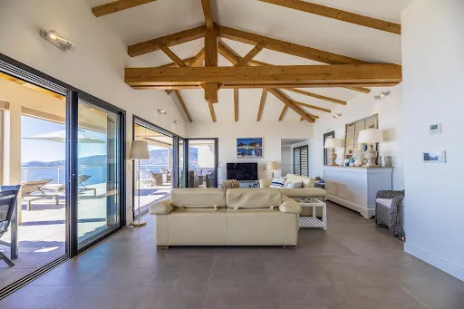 Elutuba - Luxury Villa with Sea View in Sagone