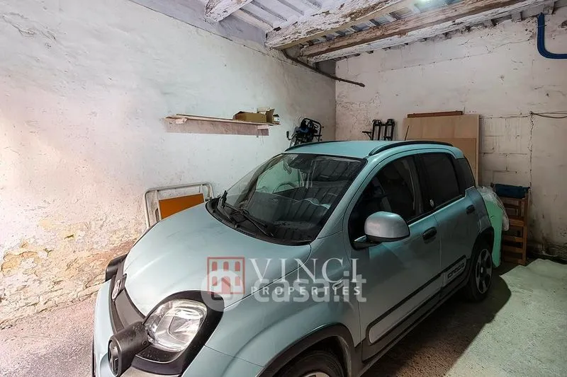 Garaaž - Charming Apartment with Balcony in Mogliano