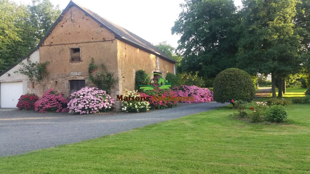Extérieur - Maison Ancienne avec Parc Arboré à Isigny-sur-Mer