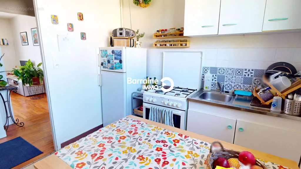 Cuisine - Appartement Lumineux 4 Pièces à Morlaix