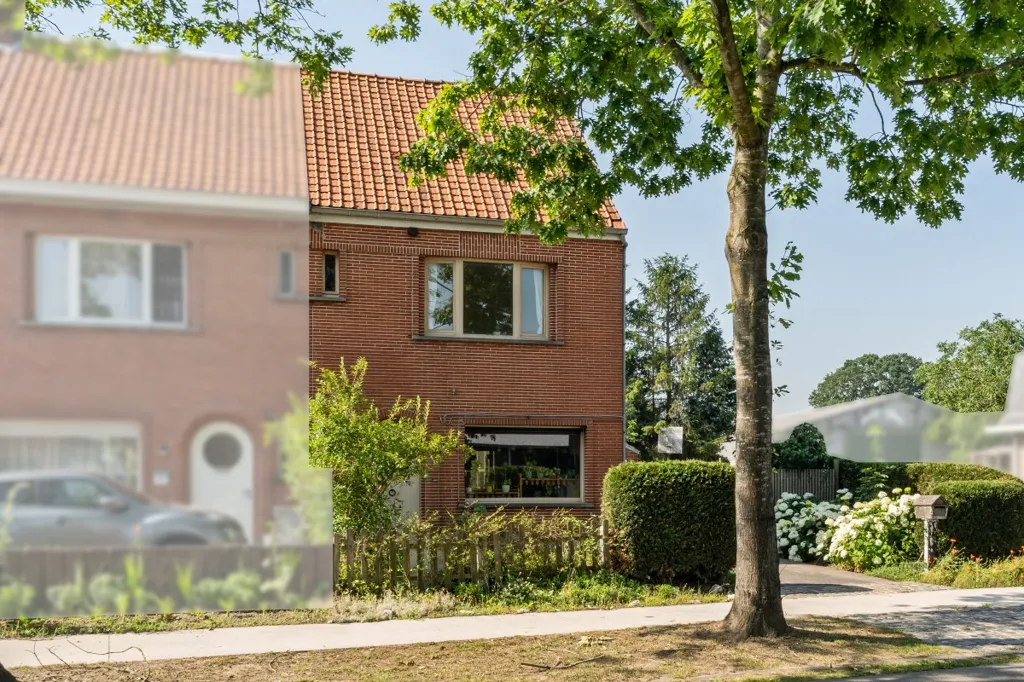 Välivaade - Half Open Building with Garden in Lembeke