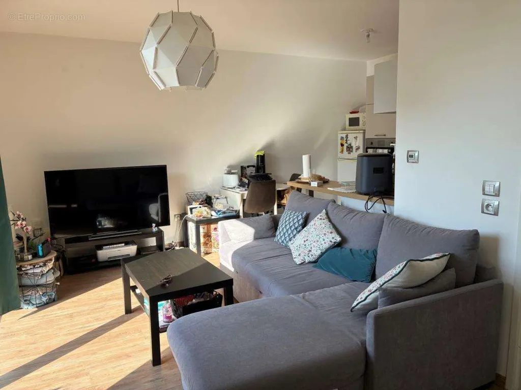 Soggiorno - Modern Flat with Balcony in La Duquenière