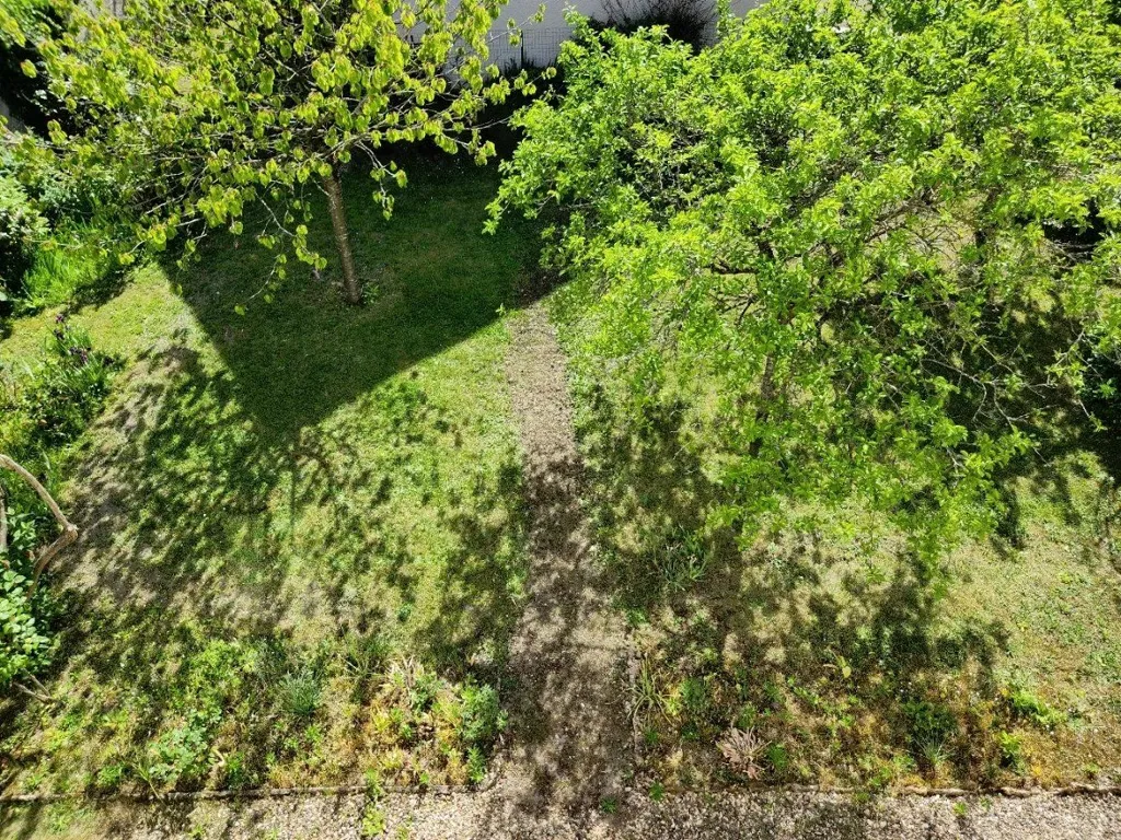 Vue aérienne - Pavillon Indépendant Époque avec Jardin à Gagny