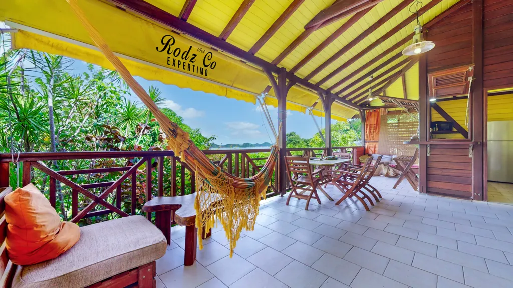 Terrasse - Propriété Écoresponsable avec Vue Mer à Terre-de-Bas