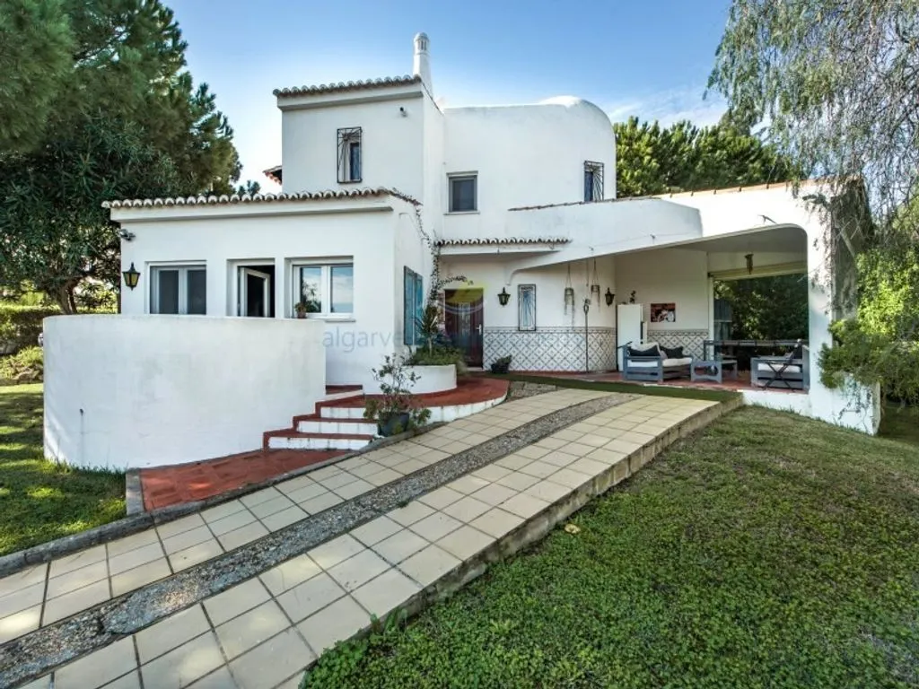 Välivaade - Luxury Villa with Pool in Porches, Lagoa