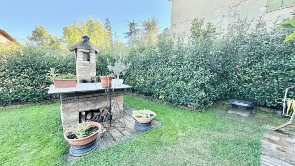 Aed - Rustic Villa with Pool in Cavriago
