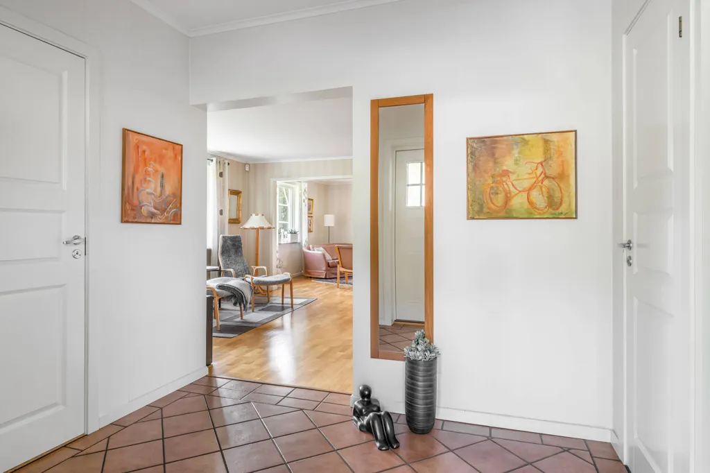 Entrée - Charming 1911 Villa with Garden in Jönköping