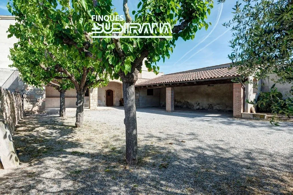 Jardin - Restored Farmhouse with Pool in Igualada