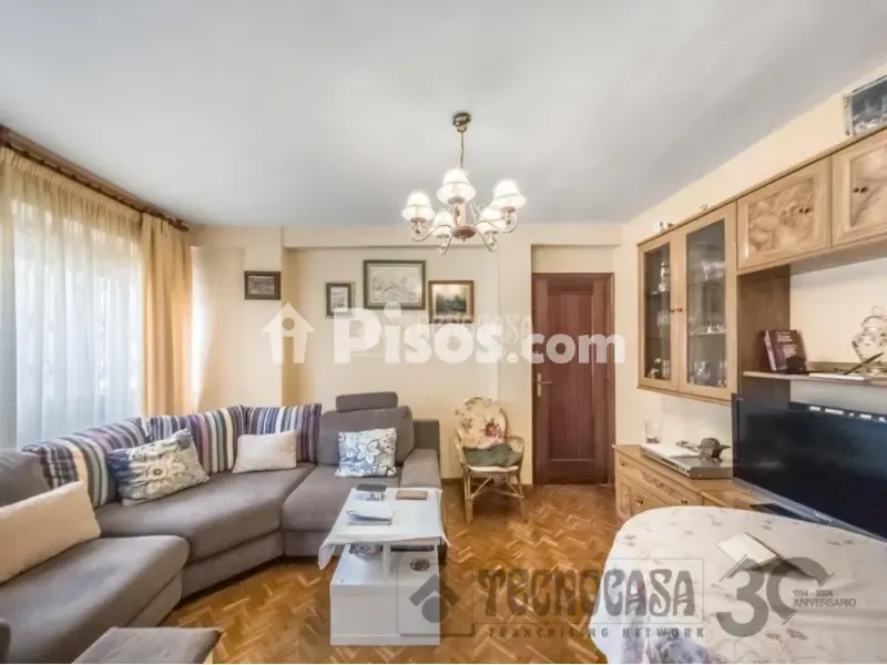 2 magamistoaga korter asukohas ES