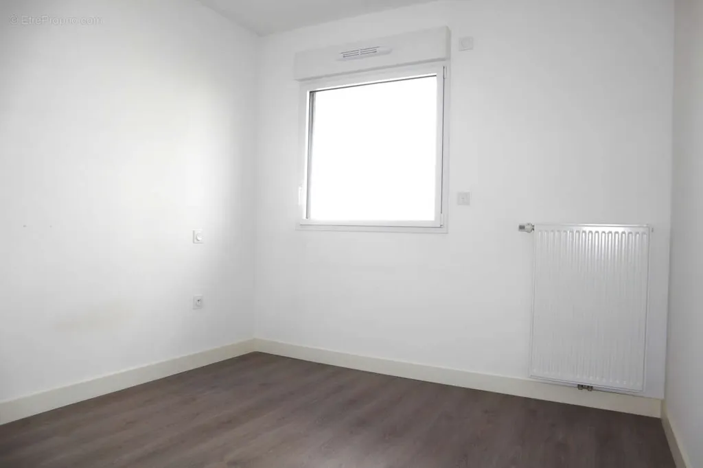 Pièces - Appartement T3 avec Loggia au Bouscat Centre