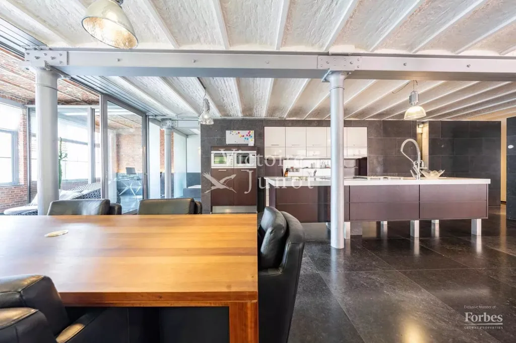 Salle à manger - Loft 2 Chambres avec Parking à Bruxelles