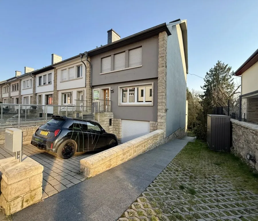 Välivaade - 5-Bedroom House with Multiple Uses in Luxembourg