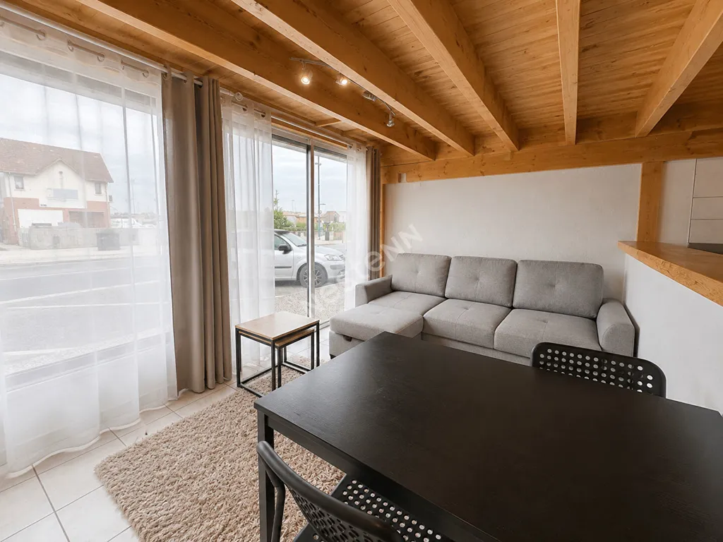 Elutuba - Studio with Quay View in Le Tréport