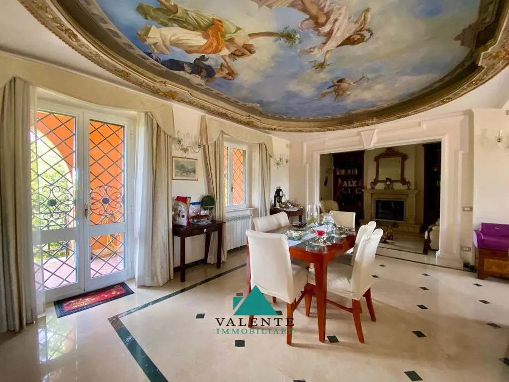 Salle à manger - Luxury Villa with Pool in Palestrina, Rome