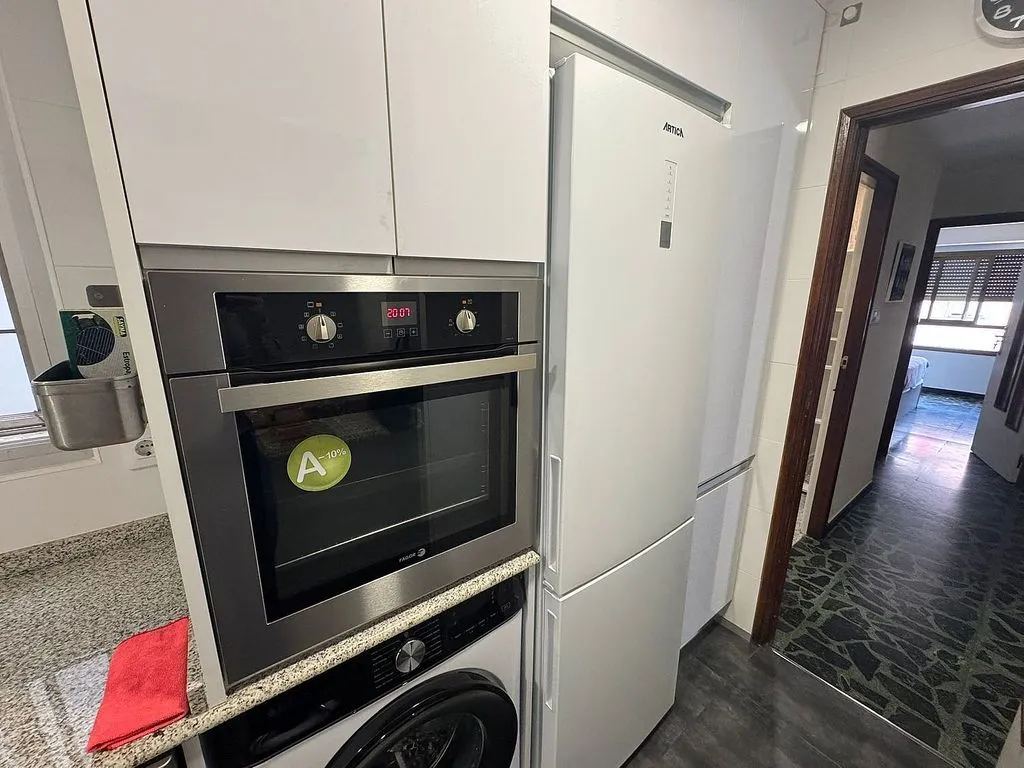 Cucina - Furnished Flat with Balcony in L'Amistat