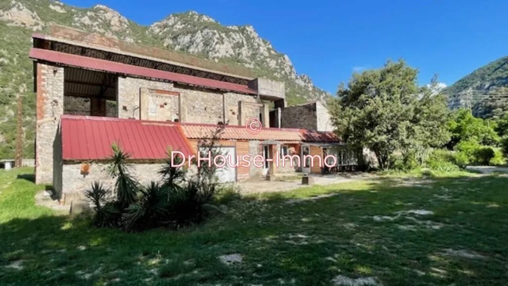 Extérieur - Propriété Atypique Isolée près de Perpignan
