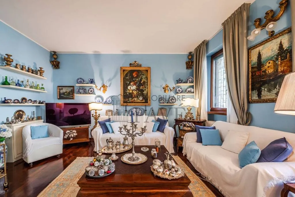 Séjour - Luxury Apartment with Triple Exposure in Milan