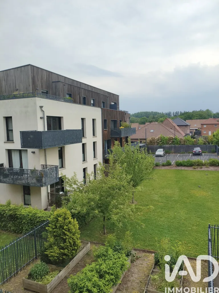 Aed - Modern Flat with Balcony in Neuville-en-Ferrain