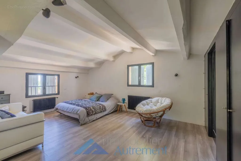Magamistoad - Charming Property with Pool in Puyricard
