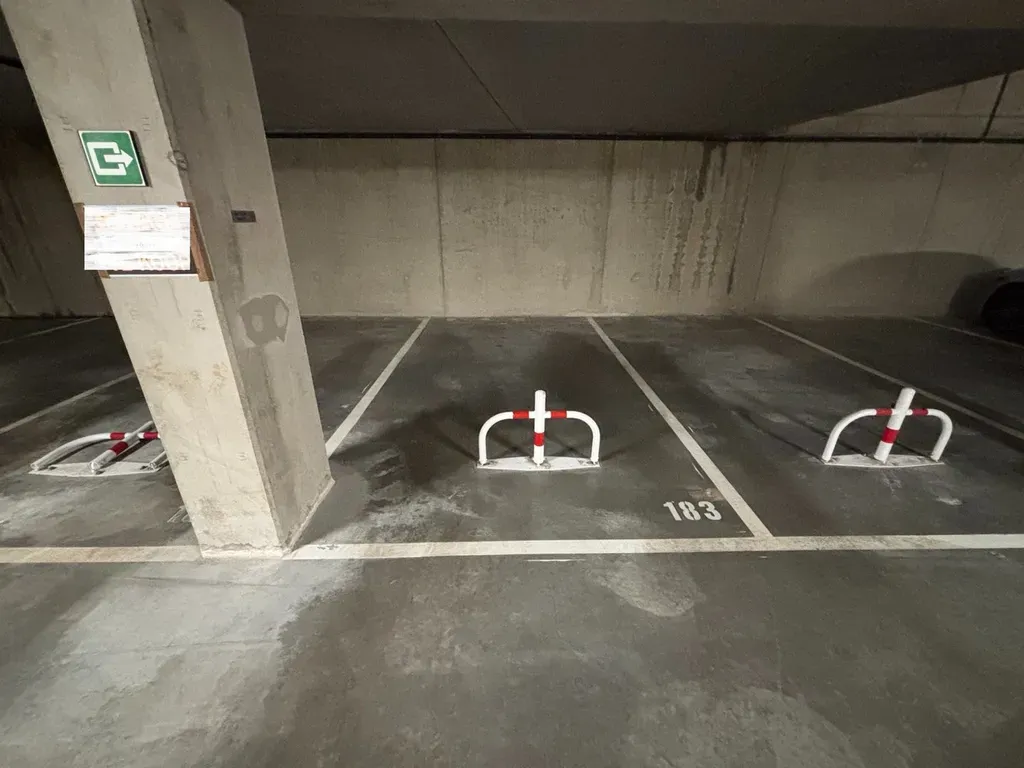 Garaaž - Garage in Crystal Residence, Oostende