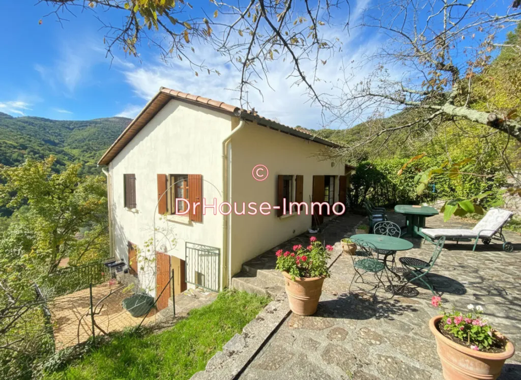 Välivaade - Charming House with Terrace in Burzet