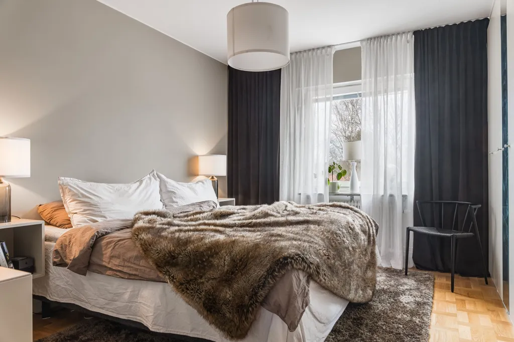 Chambres - Renovated Apartment with Balcony in Mjölkudden