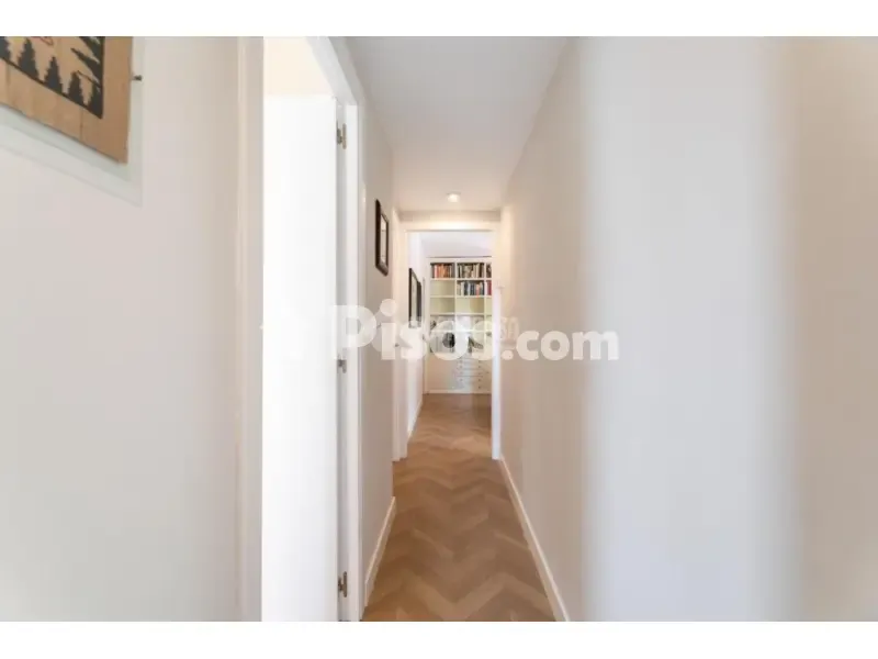 Esik - Apartment with Pool in Majadahonda Centre