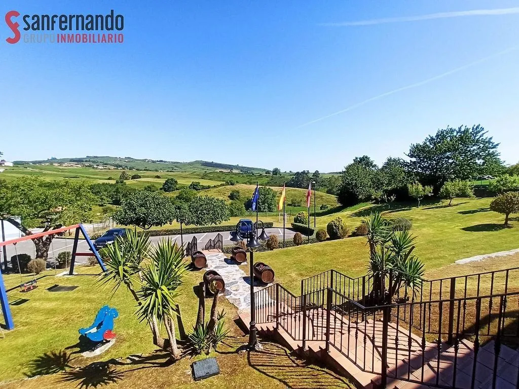 Jardin - 1-Bedroom Apartment with Terrace in Queveda