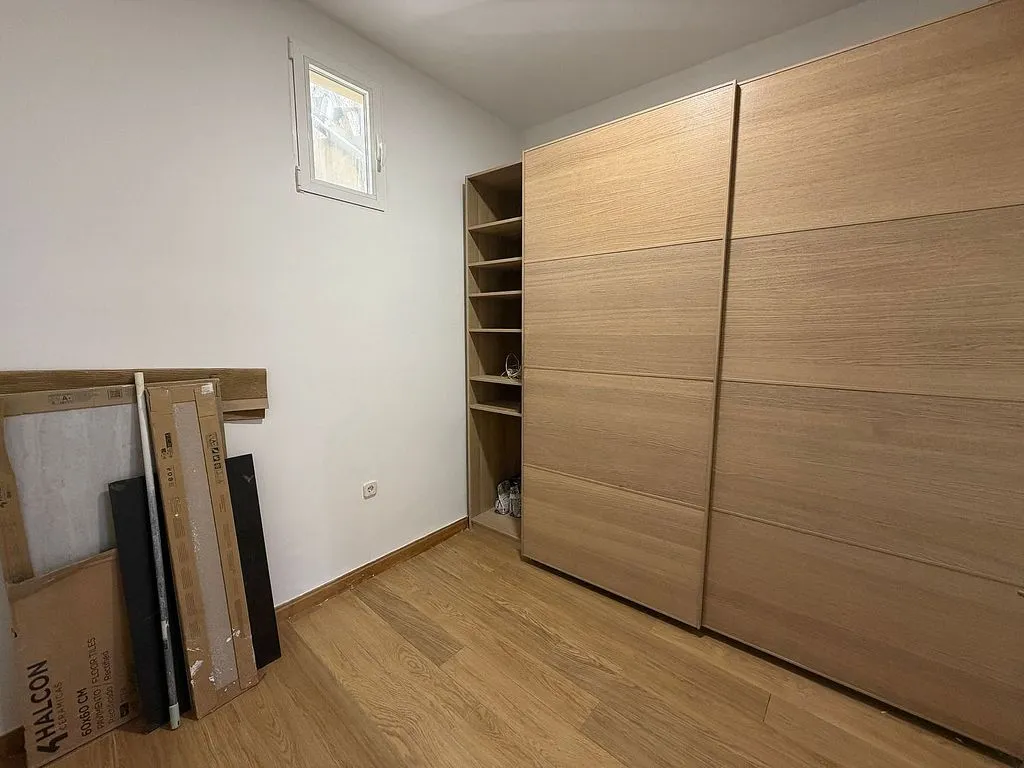 Rooms - 2-Bedroom Flat in Corrala, Malasaña