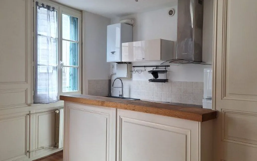Cucina - City Centre T2 with Courtyard View in Limoges
