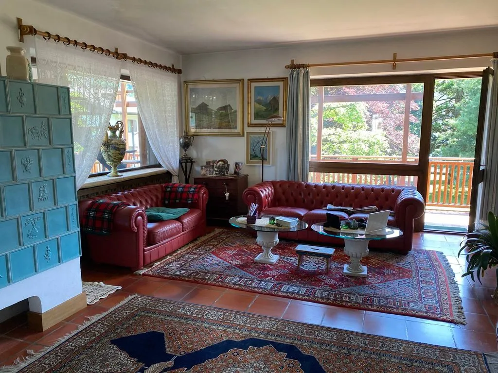 Living Room - Luxury Flat with Spa in Pinzolo, Trentino