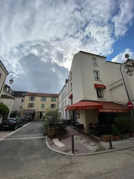 Välivaade - Studio with Kitchen in Châtillon Centre