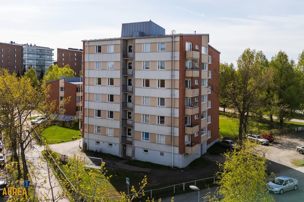 Õhuvaade - Flat with South-Facing Balcony in Heinäpää