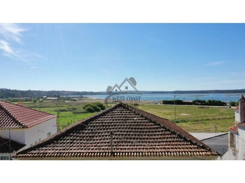 Terrasse - Luxury House with Development Potential in Foz do Arelho