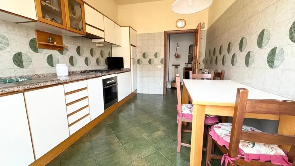 Cucina - Apartment with Terraces in Sovigliana, Vinci