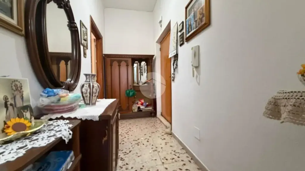Hallway - 2-Bedroom Apartment with Balcony in Palermo