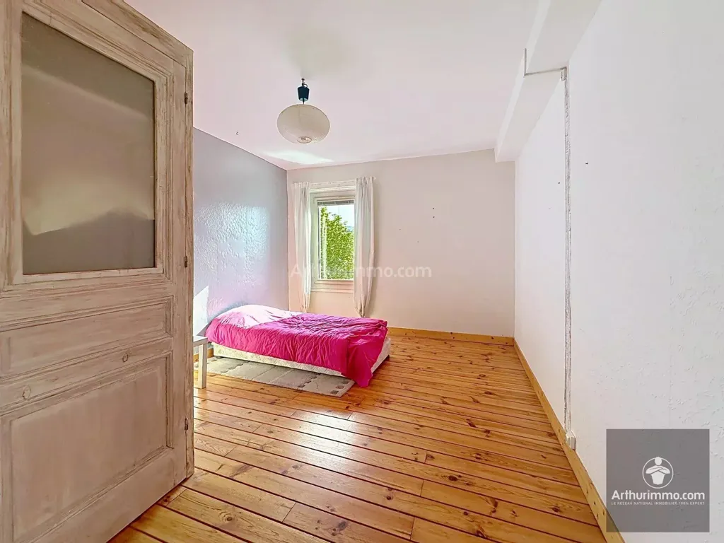 Chambres - Maison en Pierre avec Piscine à Saint-Jean-Saint-Maurice