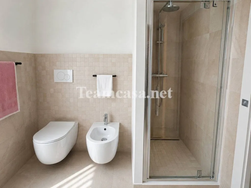 Salles de bain - Modernised Apartment with Balcony in Pesaro