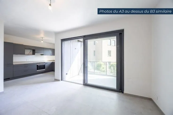 Cucina - Luxury Apartment with Balcony in Wavre