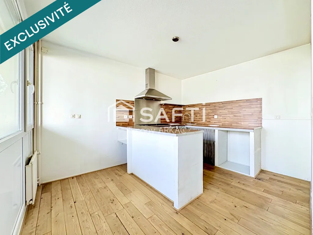 Cucina - Bright T3/T4 Flat with Balcony in Bourgoin-Jallieu Centre