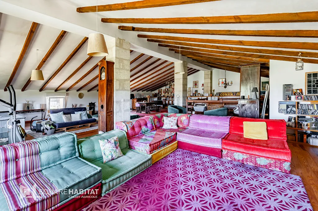 Séjour - Maison en Pierre avec Piscine à Cartelègue